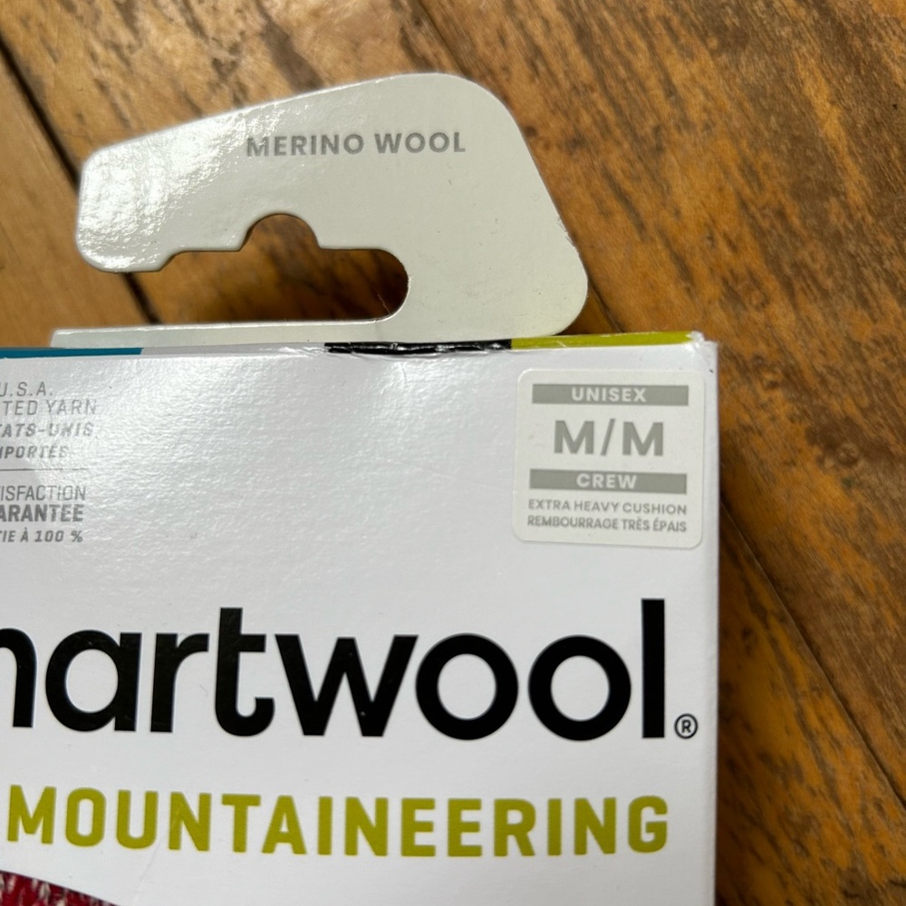 🌲NWT Smartwool mountaineering socks unisex M - Picture 2 of 4